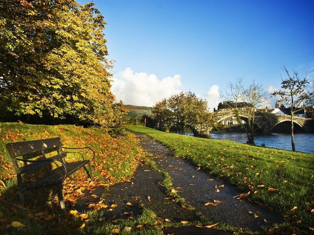 The Eagles Hotel Llanrwst Εξωτερικό φωτογραφία