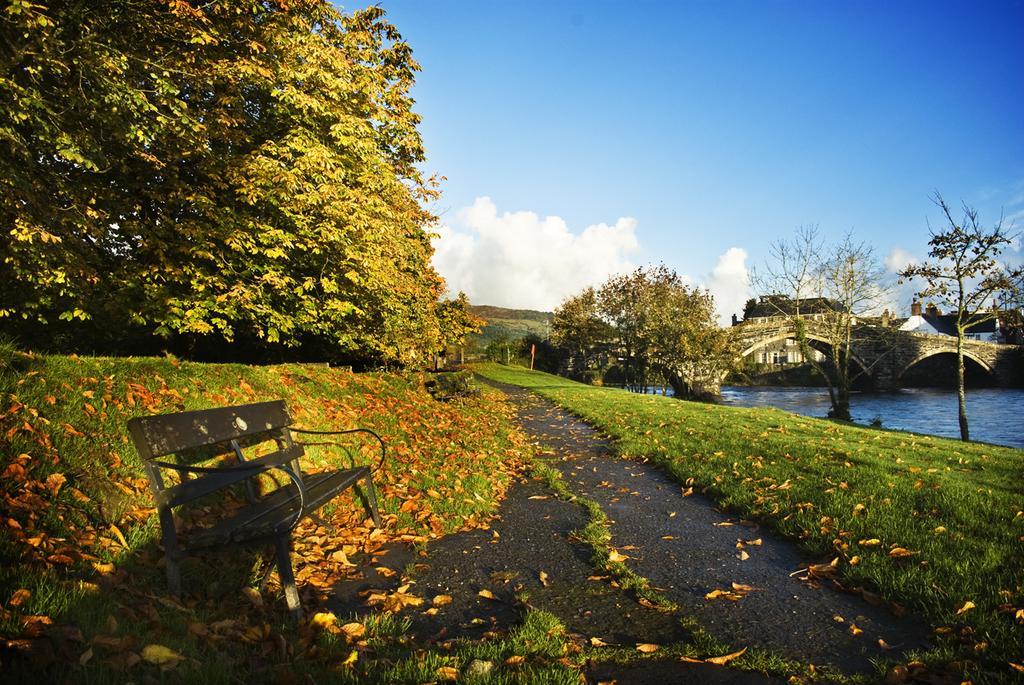 The Eagles Hotel Llanrwst Εξωτερικό φωτογραφία