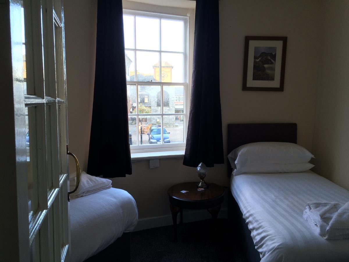 The Eagles Hotel Llanrwst Εξωτερικό φωτογραφία