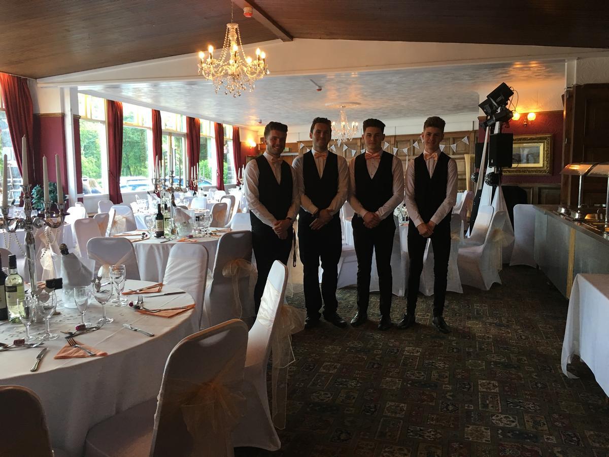 The Eagles Hotel Llanrwst Εξωτερικό φωτογραφία